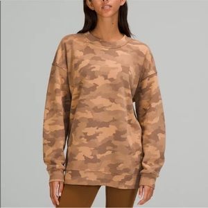 Lululemon perfectly oversized crew